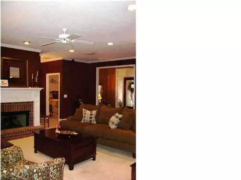543 Cliffview Dr, Brandon, MS 39047 photo 6