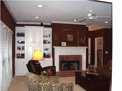 543 Cliffview Dr, Brandon, MS 39047 photo 9