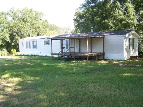 1044 Laura Ln, Summit, MS 39666 photo 1