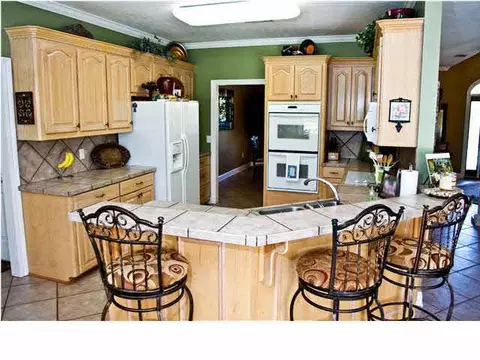 209 N Oak Cv, Terry, MS 39170 photo 10