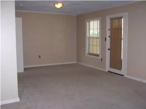 3795 Terry Rd, Jackson, MS 39212 photo 2