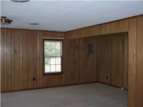 3795 Terry Rd, Jackson, MS 39212 photo 3