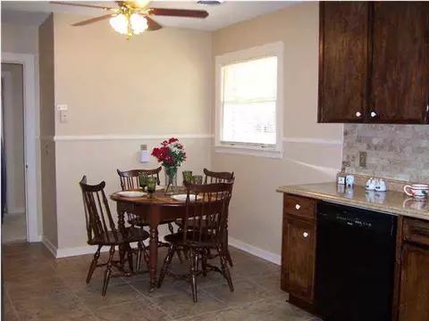 3795 Terry Rd, Jackson, MS 39212 photo 6