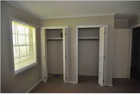 305 Melrose Dr, Jackson, MS 39211 photo 13