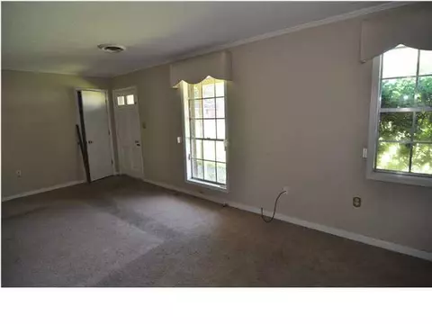 305 Melrose Dr, Jackson, MS 39211 photo 10