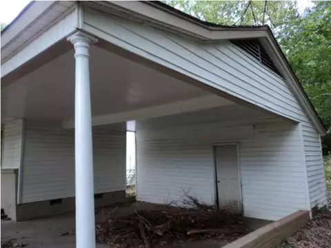 2036 Mcdowell Rd, Jackson, MS 39204 photo 3