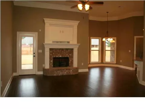 418 Julee Cir, Brandon, MS 39042 photo 7