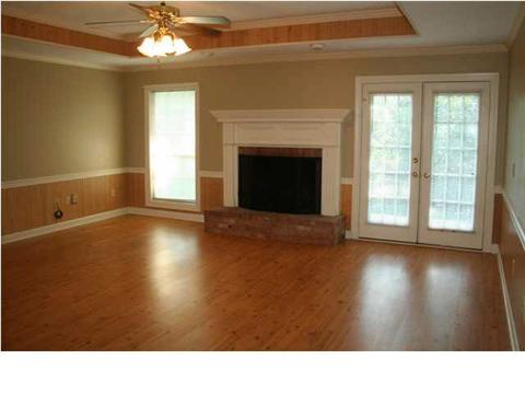 437 Point Dr, Brandon, MS 39047 photo 4