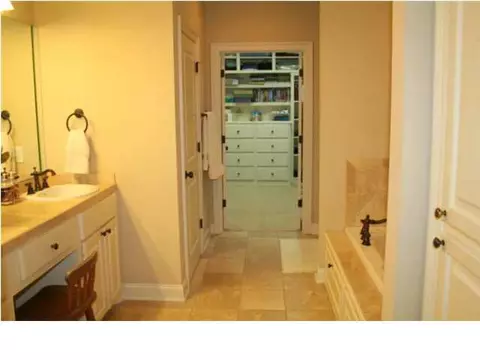 220 Legacy Dr, Brandon, MS 39042 photo 8