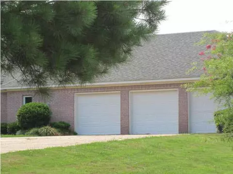450 Cherry Hill Dr, Madison, MS 39110 photo 3