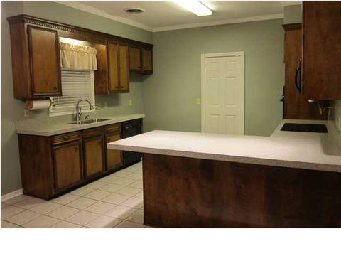 148 Hanover Dr, Brandon, MS 39047 photo 2
