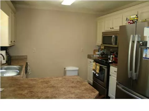 107 Torrence Cv, Byram, MS 39272 photo 8