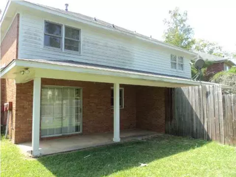10 River Run Dr, Jackson, MS 39211 photo 2