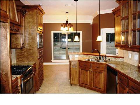 348 Towne St, Brandon, MS 39042 photo 2