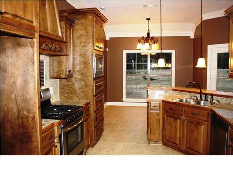 348 Towne St, Brandon, MS 39042 photo 9