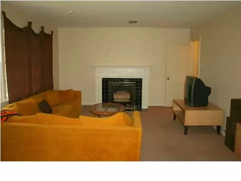 2011 Alta Woods Blvd, Jackson, MS 39204 photo 5