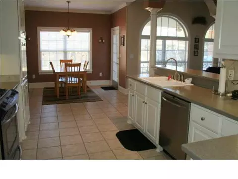1010 Destiny Cv, Brandon, MS 39042 photo 10