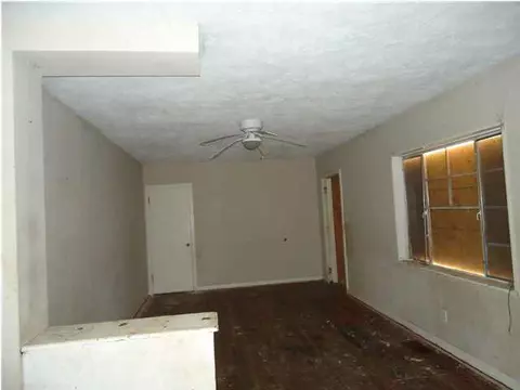 2519 Terry Rd, Jackson, MS 39204 photo 4
