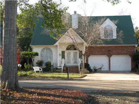 261 Bayview Dr, Madison, MS 39110 photo 1