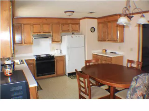 1382 Dunn Rd, Terry, MS 39170 photo 9