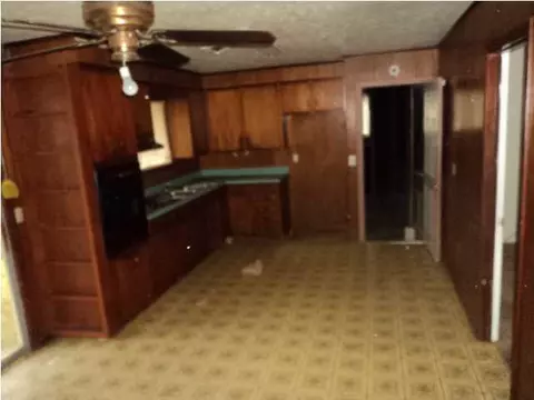 343 Judy St, Jackson, MS 39212 photo 4