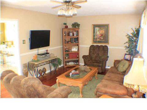 301 Brenmar St, Brandon, MS 39042 photo 12