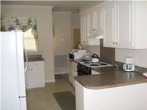 302 White Oak Dr, Brandon, MS 39047 photo 8