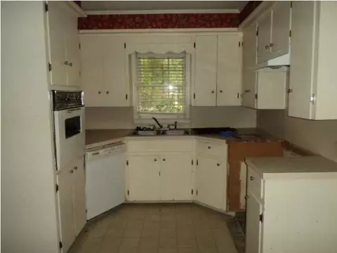 526 E Jefferson St, Kosciusko, MS 39090 photo 4