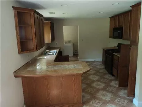 5237 Canary Dr, Byram, MS 39272 photo 7