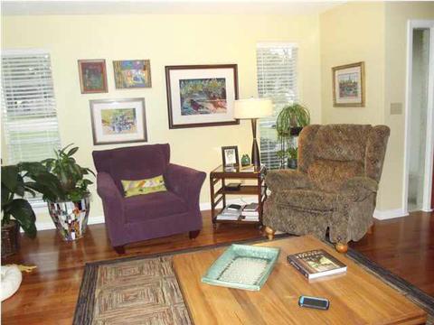 514 E Leake St, Clinton, MS 39056 photo 3