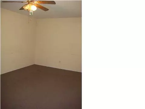 3101 Charleston Dr, Jackson, MS 39212 photo 8