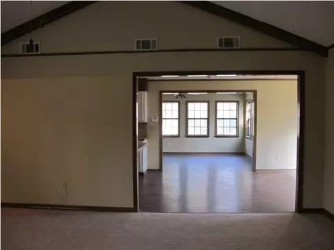 406 Parkway Rd, Brandon, MS 39047 photo 3