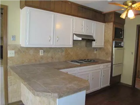 406 Parkway Rd, Brandon, MS 39047 photo 9