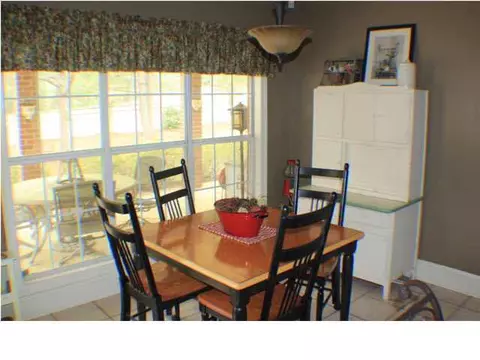 113 Clover Ln, Canton, MS 39046 photo 8