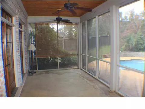 141 Peninsula Dr, Brandon, MS 39047 photo 9
