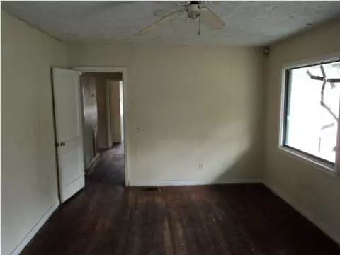 324 Lawrence Rd, Jackson, MS 39206 photo 3