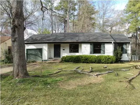 324 Lawrence Rd, Jackson, MS 39206 photo 1