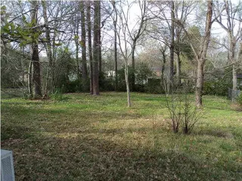 324 Lawrence Rd, Jackson, MS 39206 photo 2