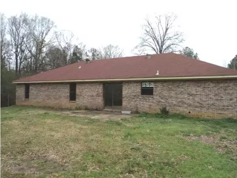 327 Baldwin St, Brookhaven, MS 39601 photo 2