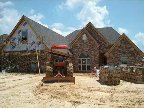 401 Julee Cir, Brandon, MS 39042 photo 2
