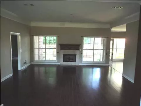 396 Devonport Cir, Raymond, MS 39154 photo 3