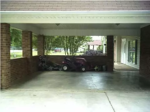650 Andrew Chapel Rd, Brandon, MS 39042 photo 2