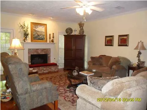 5992 Baxter Dr, Jackson, MS 39211 photo 8