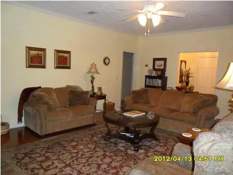 5992 Baxter Dr, Jackson, MS 39211 photo 9