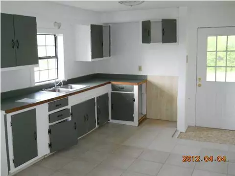 1034 Mary St, Georgetown, MS 39078 photo 4