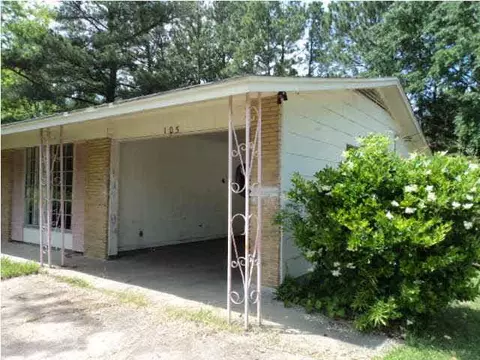 105 Dotson Pl, Jackson, MS 39213 photo 2