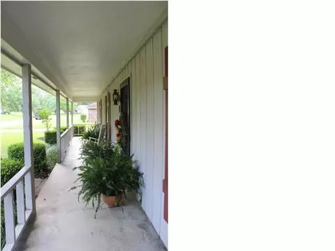181 Blackmon Rd, Byram, MS 39272 photo 3