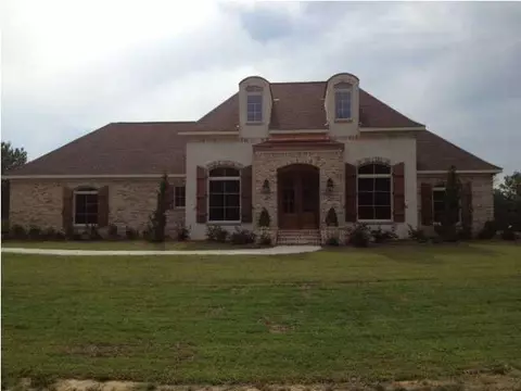 406 Gabe Holcomb Rd, Brandon, MS 39042 photo 1