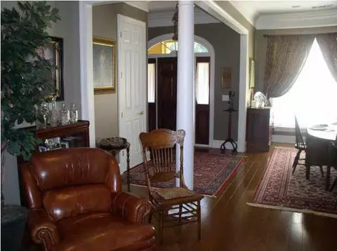 4610 Maurey Rd, Jackson, MS 39211 photo 2