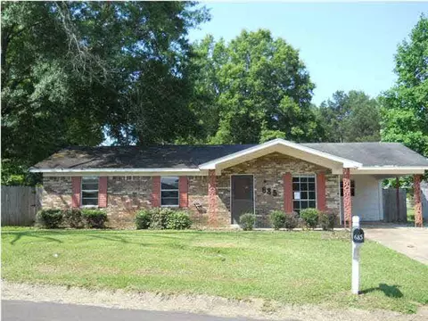 685 Robinson Rd, Grenada, MS 38901 photo 1